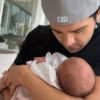 Luan Santana emociona ao levar filha Serena ao estúdio pela primeira vez